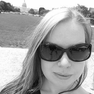 Meet your Posher, Amy